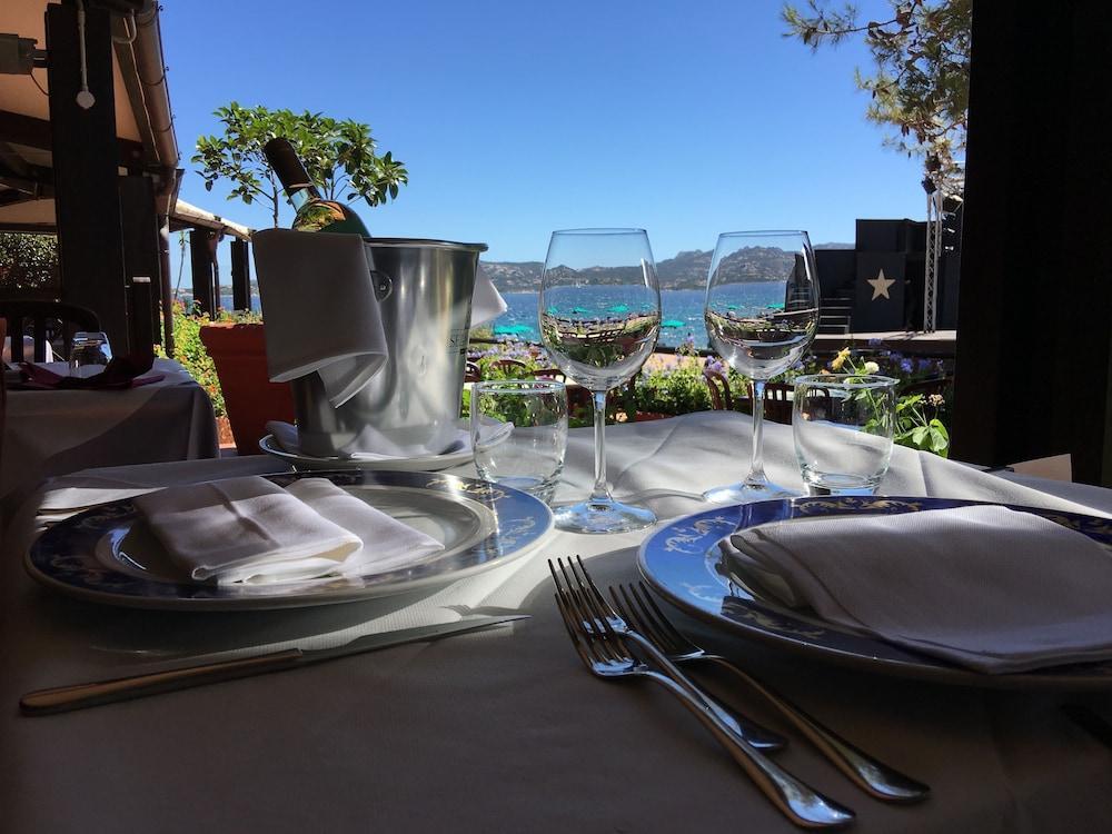 Centro Vacanze Isuledda Cannigione Esterno foto