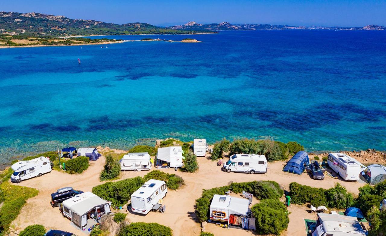 Centro Vacanze Isuledda Cannigione Esterno foto