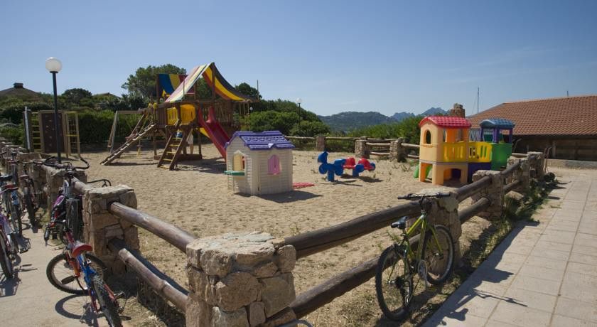 Centro Vacanze Isuledda Cannigione Esterno foto