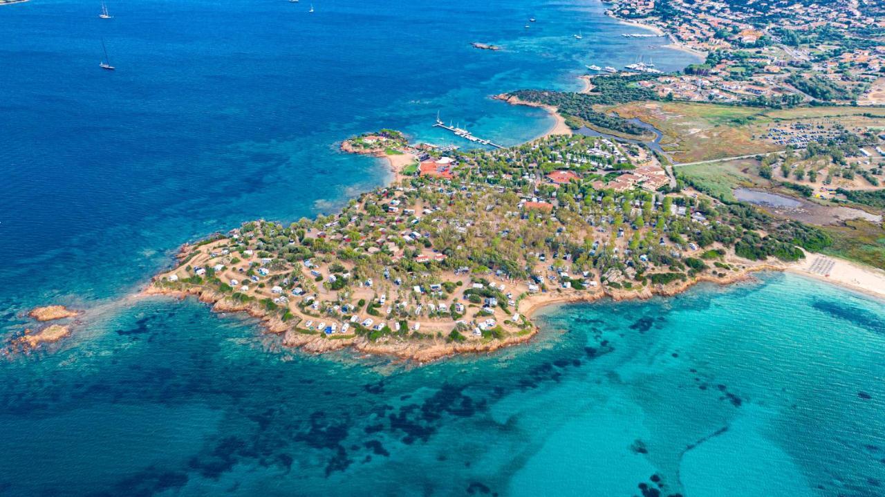 Centro Vacanze Isuledda Cannigione Esterno foto