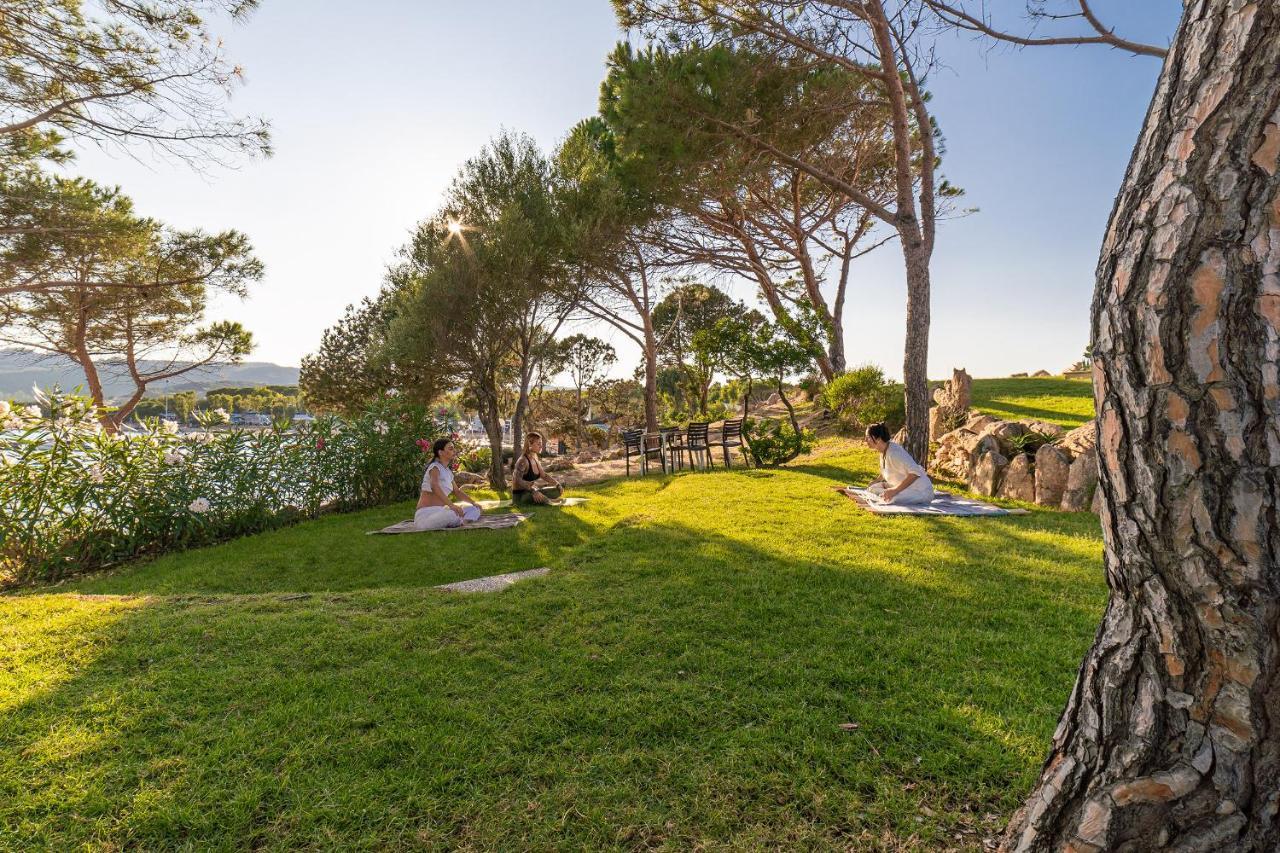 Centro Vacanze Isuledda Cannigione Esterno foto