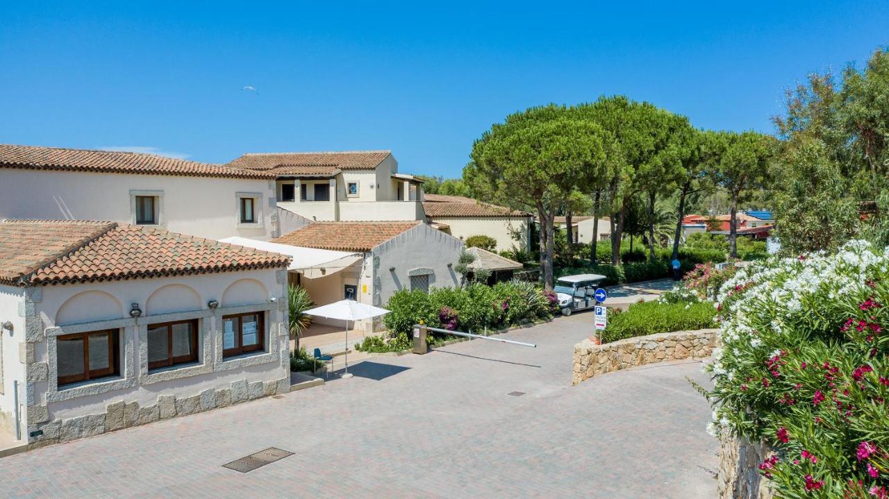 Centro Vacanze Isuledda Cannigione Esterno foto