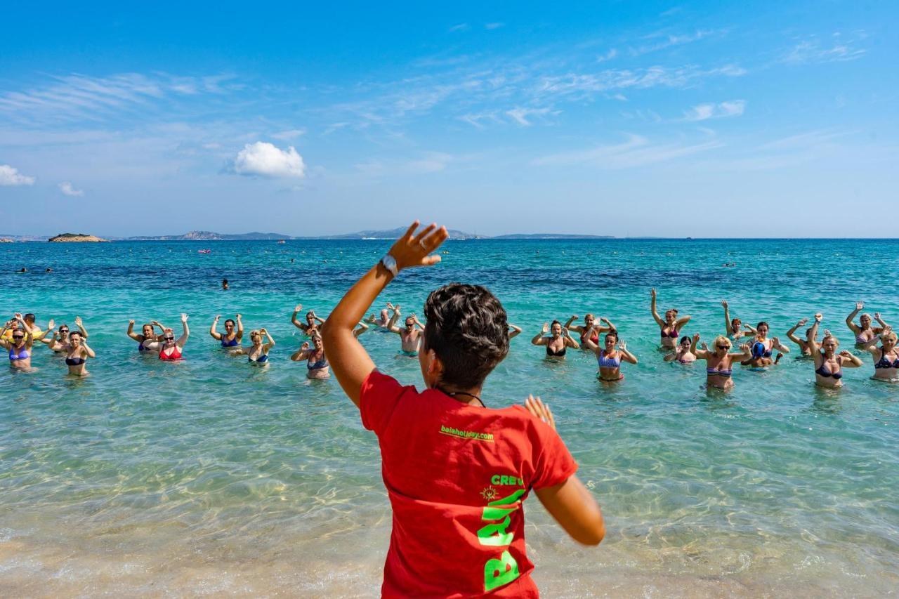 Centro Vacanze Isuledda Cannigione Esterno foto